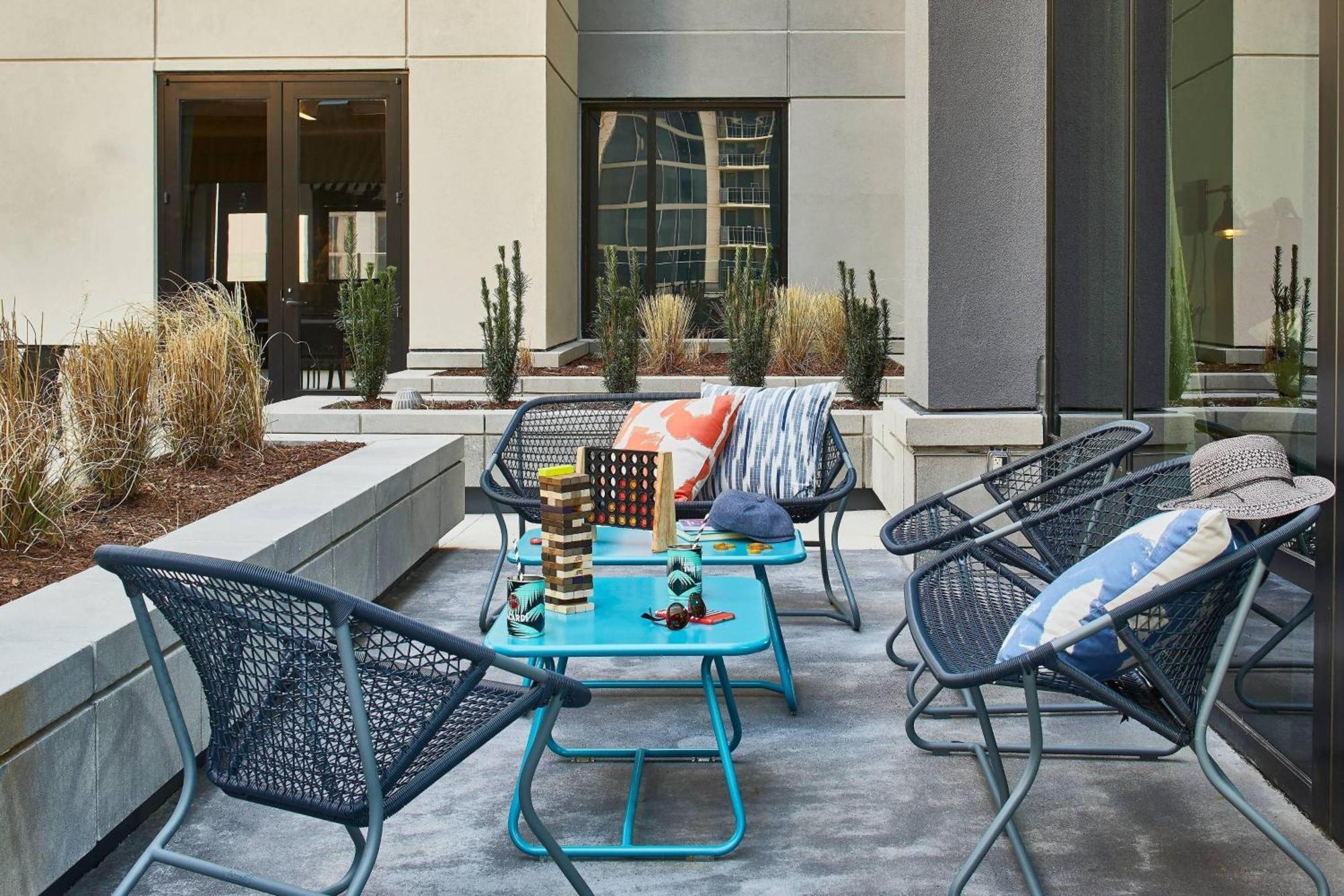 Отель Moxy Atlanta Midtown Экстерьер фото